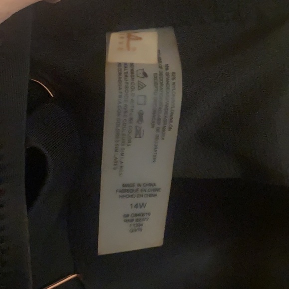 RAISINS Curve Marrakesh Grace Bay Tankini Swim Top - Picture 9 of 10